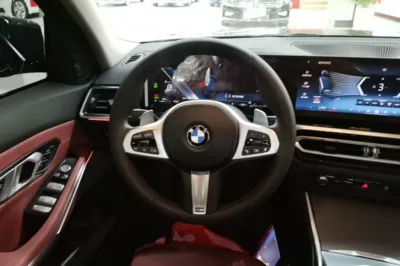 BMW 3 Series 2024, 12200 км, за 32358 USD - фото 13