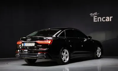 Audi A6 2020, 54252 км, за 18786.97 USD