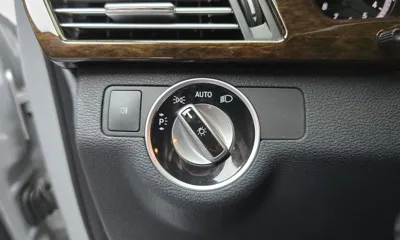 Mercedes-Benz E-Class 2011, 106398 км, за 5189.17 USD - фото 18
