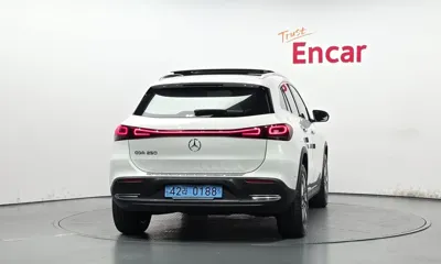 Mercedes-Benz EQA 2023, 14897 км, за 26977.82 USD