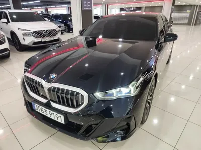 BMW 5-Series · 2025 год