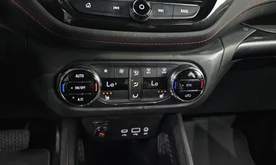 ChevroletGMDaewoo Trailblazer 2021, 49433 км, за 9642.15 USD - фото 16