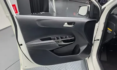 Kia Morning 2023, 15589 км, за 8338.77 USD - фото 24