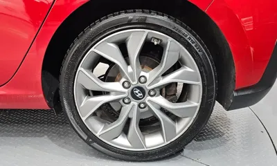 Hyundai i30 2020, 89623 км, за 10083.28 USD
