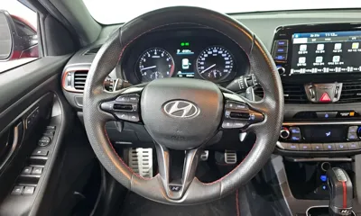 Hyundai i30 2020, 89623 км, за 10076.05 USD - фото 13