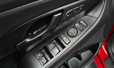 Hyundai i30 2020, 89623 км, за 10076.05 USD - фото 17