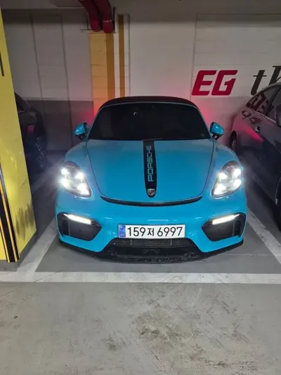 Porsche 718 · 2017 год