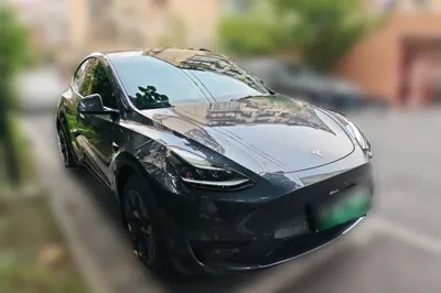 Tesla Model Y 2024, 26200 км, за 30099 USD