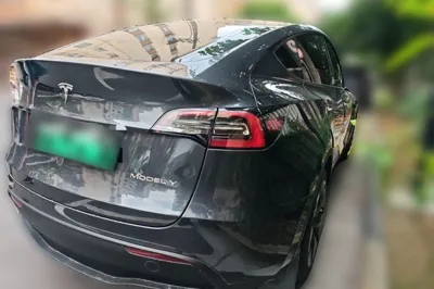 Tesla Model Y 2024, 26200 км, за 30099 USD - фото 6