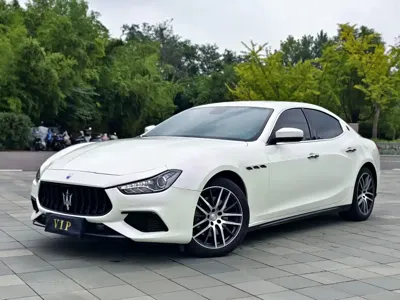 Maserati Ghibli · 2017 год