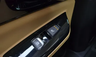 Kia Canival 2023, 56596 км, за 19827.07 USD - фото 20