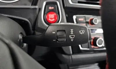 BMW 1-Series 2017, 103818 км, за 10305.89 USD - фото 28