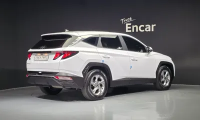 Hyundai Tucson 2023, 65168 км, за 12734.67 USD