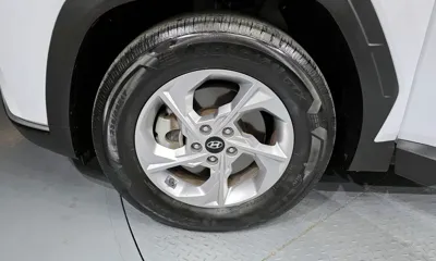Hyundai Tucson 2023, 65168 км, за 12734.67 USD
