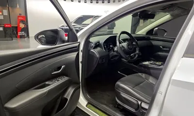 Hyundai Tucson 2023, 65168 км, за 12734.67 USD - фото 10