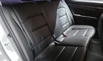Hyundai Avante 2016, 88110 км, за 5448.34 USD - фото 11