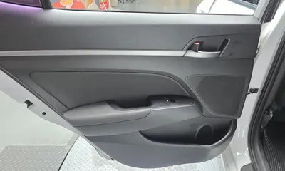 Hyundai Avante 2016, 88110 км, за 5448.34 USD - фото 25