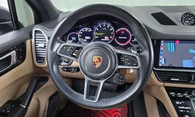 Porsche Cayenne 2020, 153083 км, за 37769.3 USD - фото 13