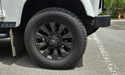 Land Rover Defender 2012, 87000 км, за 58548.06 USD