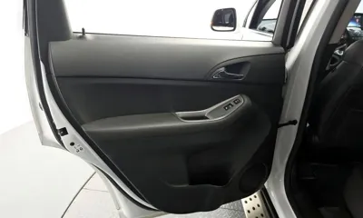 ChevroletGMDaewoo Orlando 2015, 131269 км, за 3216.49 USD - фото 25