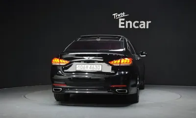 Hyundai Genesis 2015, 200323 км, за 4680.49 USD - фото 4