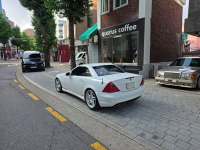 Mercedes-Benz SLK-Class 2003, 103000 км, за 14951.56 USD