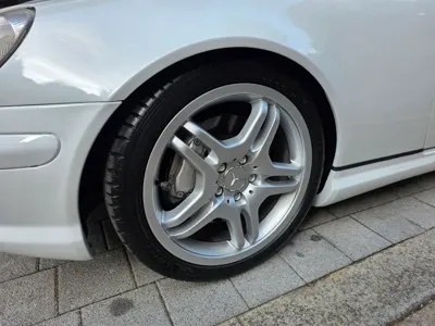 Mercedes-Benz SLK-Class 2003, 103000 км, за 14951.56 USD