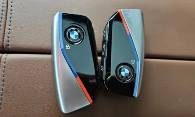 BMW 5-Series 2024, 37755 км, за 65110.35 USD - фото 30