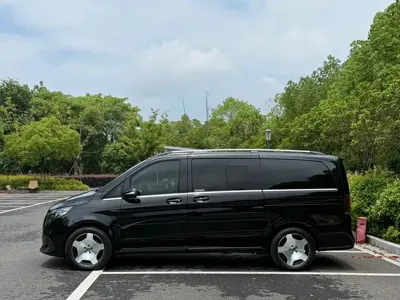Mercedes-Benz V-Class 2025, 9000 км, за 55924.91 USD - фото 7