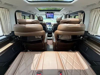 Mercedes-Benz V-Class 2025, 9000 км, за 55924.91 USD - фото 13