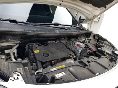 Peugeot 3008 2019, 247000 км, за 7548.9 USD - фото 6