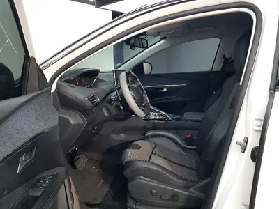 Peugeot 3008 2019, 247000 км, за 7548.9 USD - фото 8