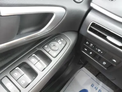 Hyundai Sonata 2021, 108000 км, за 9311.71 USD - фото 10