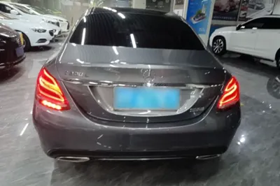 Mercedes-Benz C-Class 2018, 81500 км, за 15439 USD