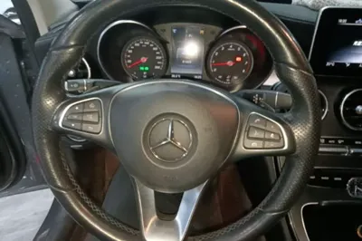 Mercedes-Benz C-Class 2018, 81500 км, за 15439 USD - фото 13