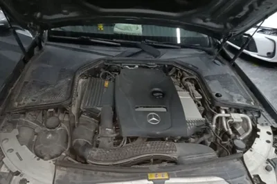 Mercedes-Benz C-Class 2018, 81500 км, за 15439 USD - фото 24