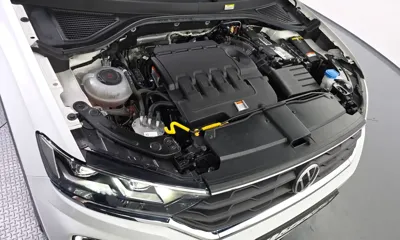 Volkswagen T-Roc 2021, 23389 км, за 16604.8 USD - фото 6