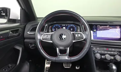 Volkswagen T-Roc 2021, 23389 км, за 16604.8 USD - фото 13