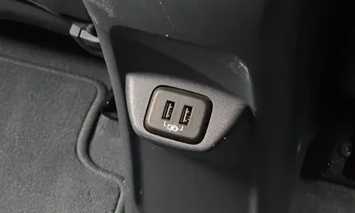 ChevroletGMDaewoo Bolt EV 2020, 110197 км, за 10962.32 USD - фото 19