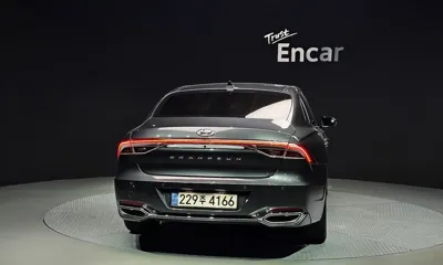 Hyundai Grandeur 2023, 53631 км, за 18051.73 USD