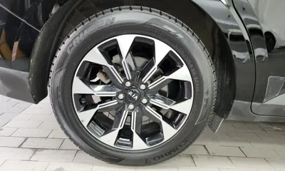 Kia Canival 2021, 151122 км, за 15496.68 USD
