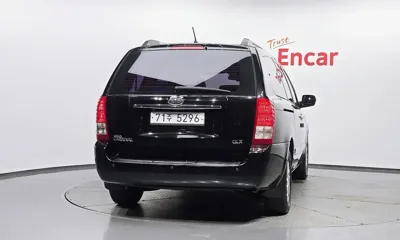 Kia Canival 2012, 123321 км, за 2930.26 USD