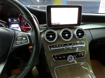 Mercedes-Benz C-Class 2015, 149031 км, за 7959.63 USD - фото 12