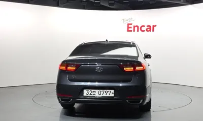 Kia K7 2016, 94444 км, за 8391.15 USD