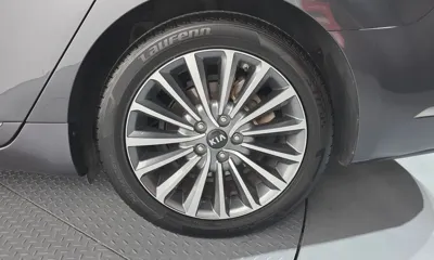 Kia K7 2016, 94444 км, за 8391.15 USD