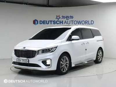 Kia Canival 2019, 97748 км, за 10371.54 USD
