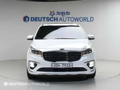 Kia Canival 2019, 97748 км, за 10371.54 USD