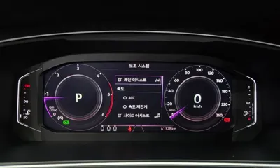Volkswagen Tiguan 2024, 41328 км, за 19491.24 USD - фото 8