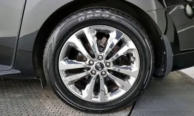 Kia Canival 2015, 173904 км, за 5445.35 USD