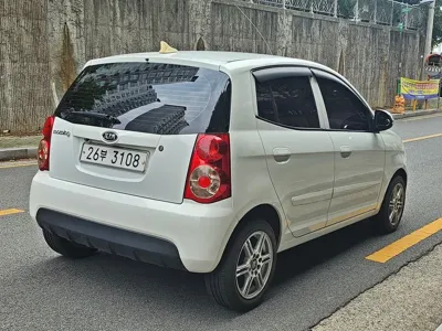 Kia Morning 2009, 114885 км, за 1294.56 USD